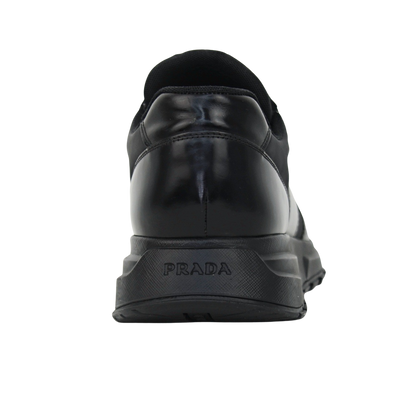 Prada Prax 01 | Size 9 | Pre-Owned