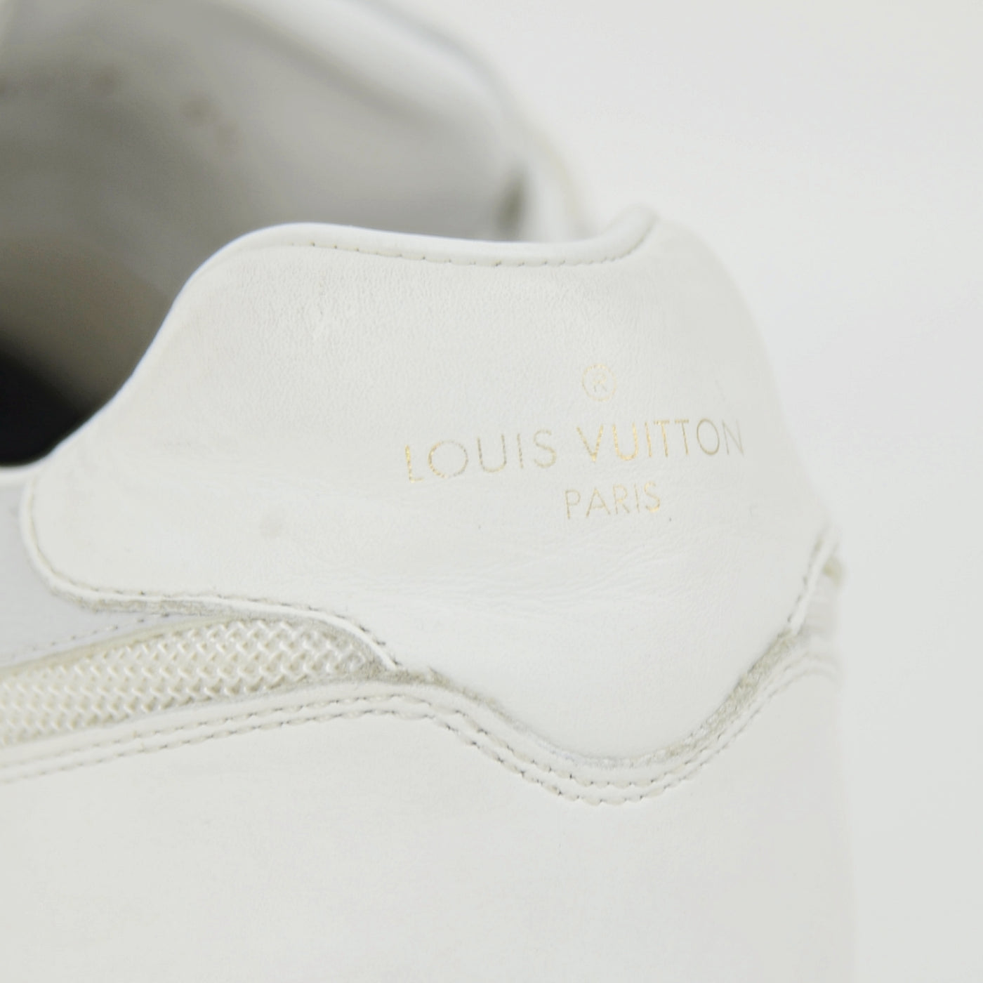 LOUIS VUITTON RUN AWAY | SIZE 9.5 | Pre-Owned