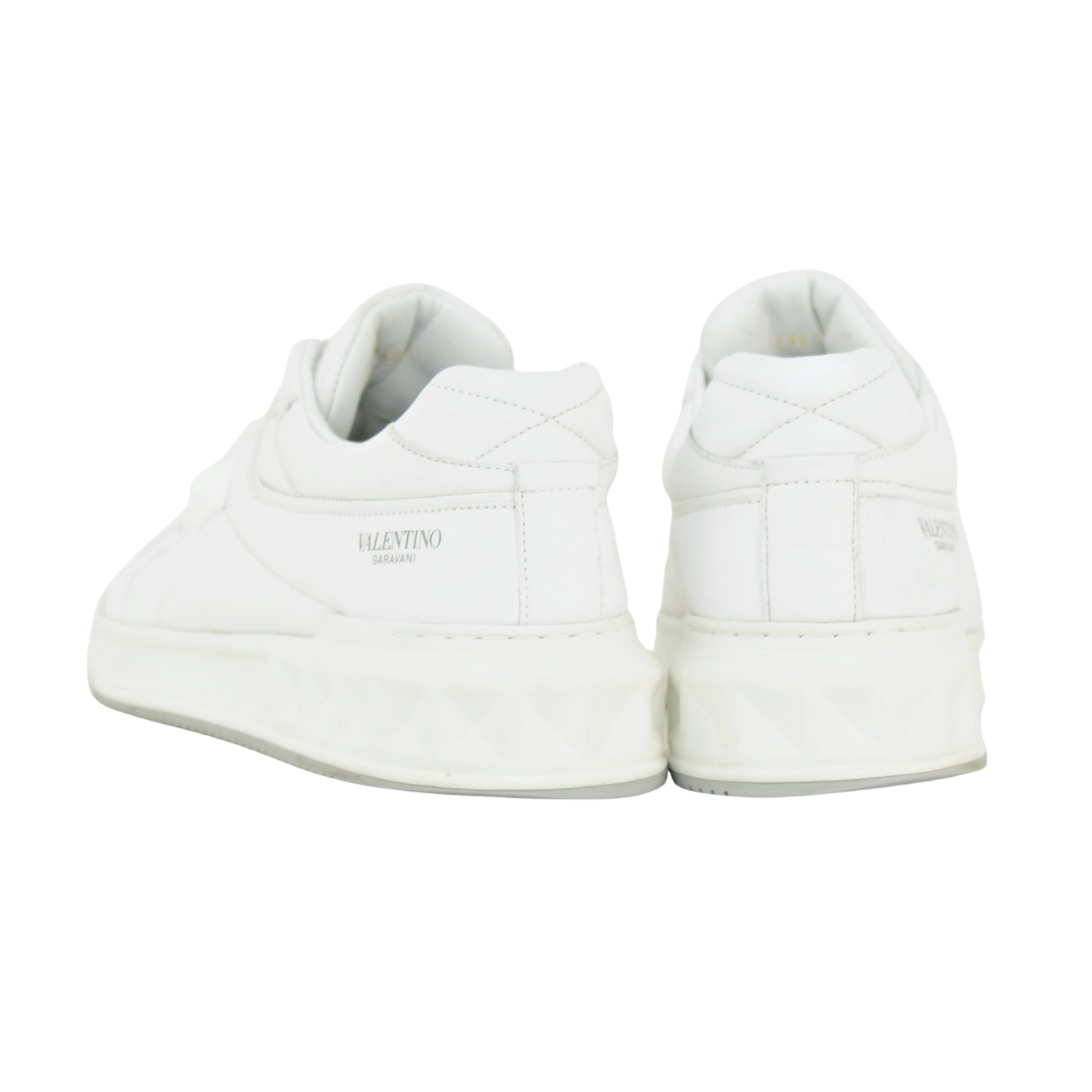 Valentino One-Stud | Size 7 | Pre-Owned