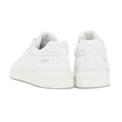 Valentino One-Stud | Size 7 | Pre-Owned