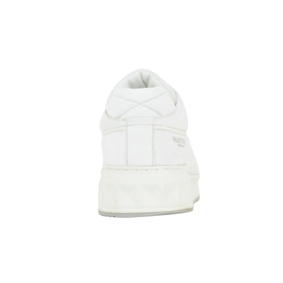 Valentino One-Stud | Size 7 | Pre-Owned