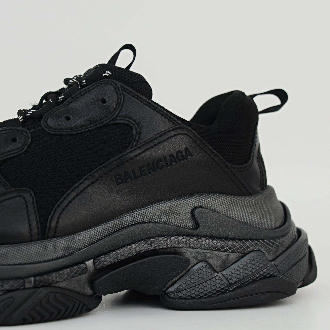 Balenciaga Triple S | Size 7 | Pre-Owned