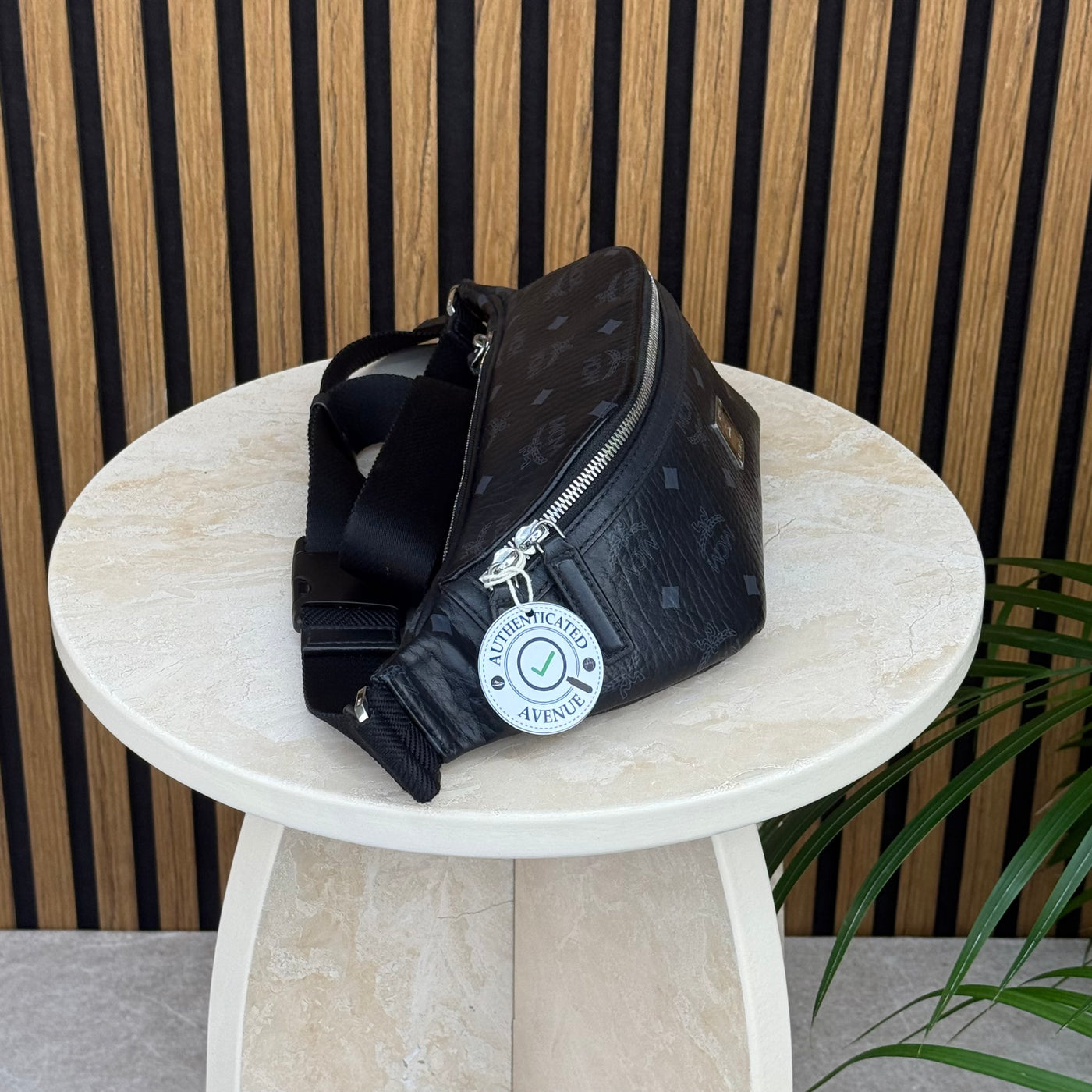 MCM VISETOS BELT BAG | MEDIUM | Pre-Owned