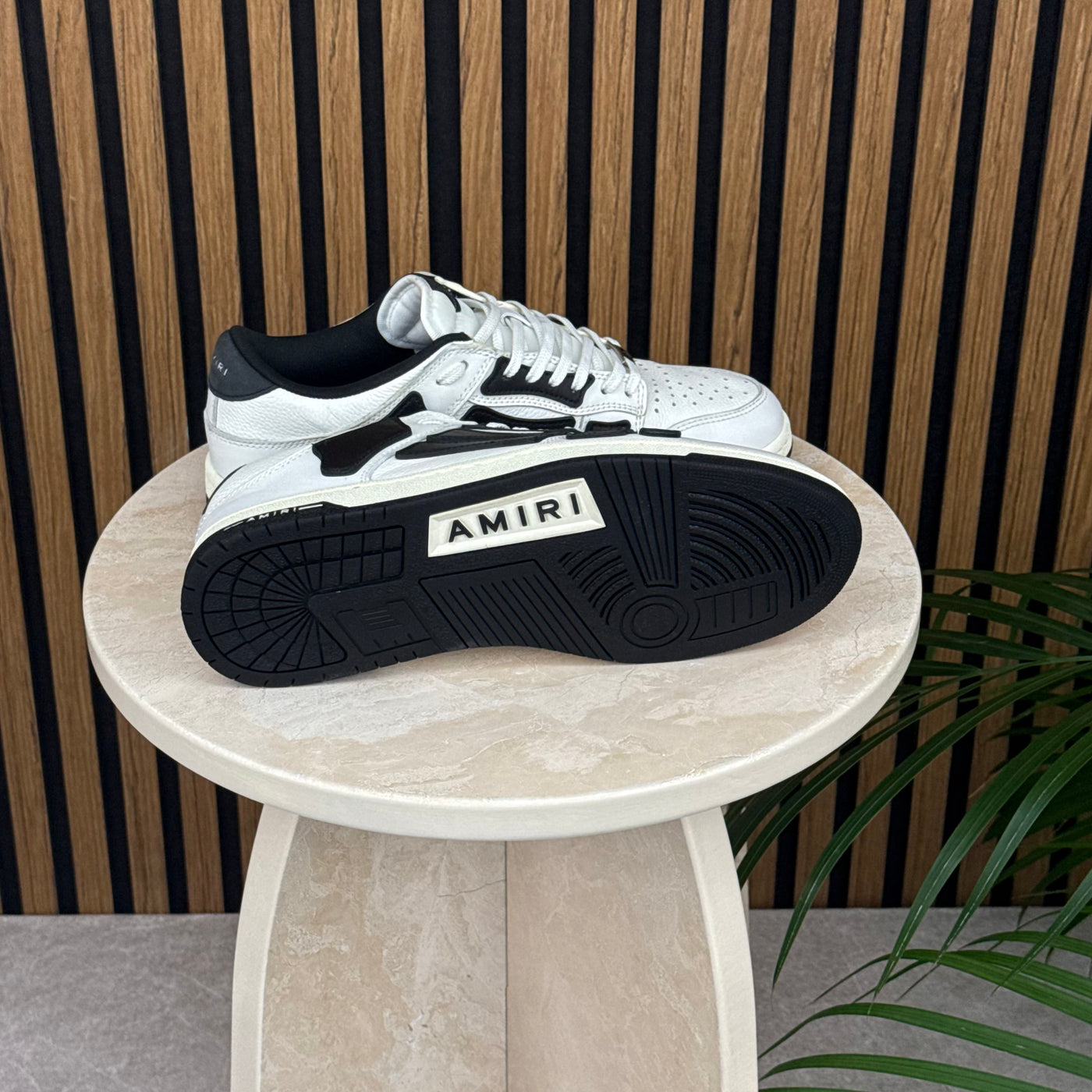 Amiri Skel Low Top | Size 9 | Pre-Owned