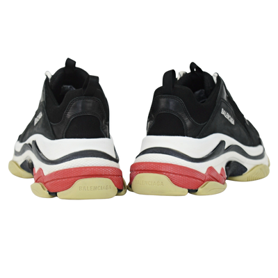 Balenciaga Triple S | Size 8 | Pre-Owned