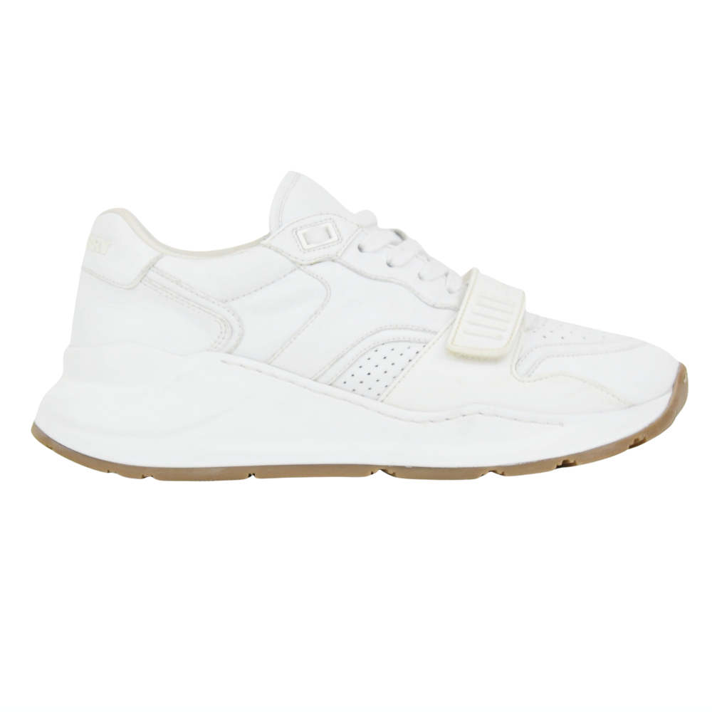 Burberry Ramsey | Size 8 | Pre-Owned