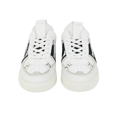 Valentino VL7N Strap | Size 10 | Pre-Owned