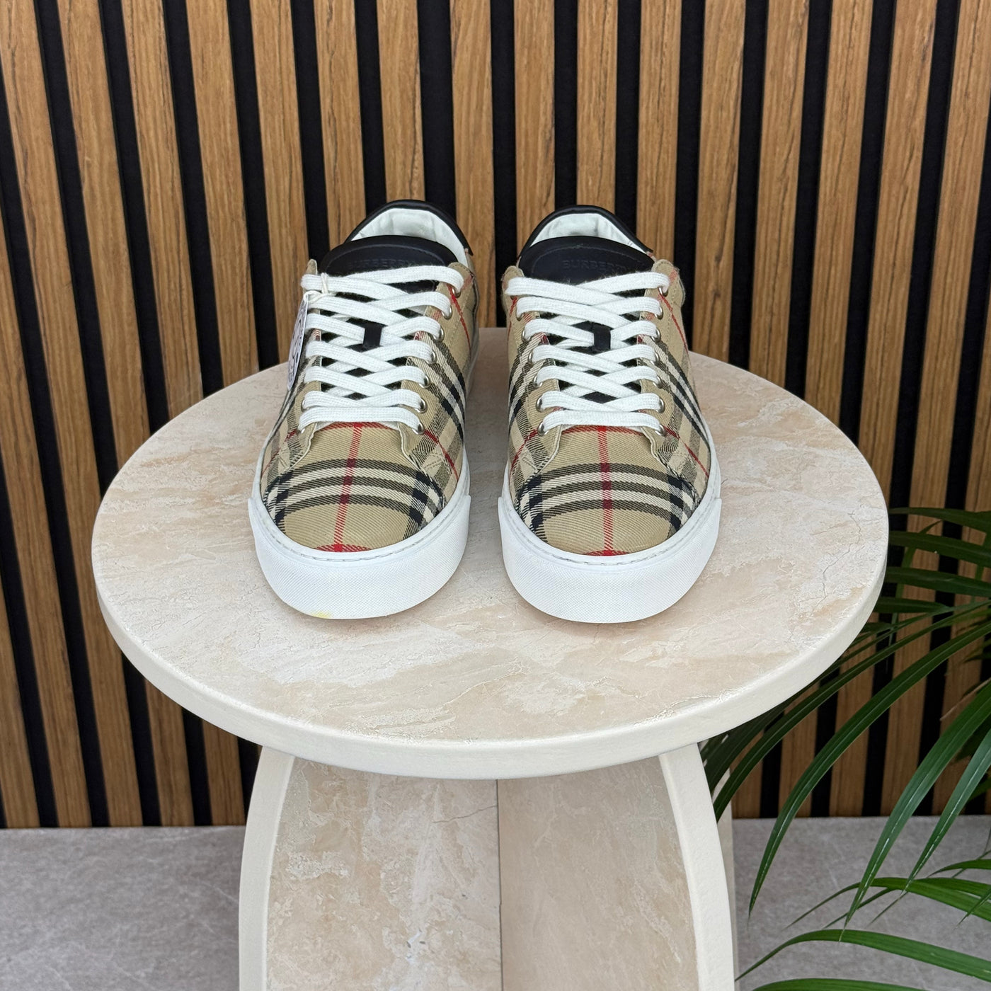 Burberry Check Trainers | Size 9 | Pre-Owned