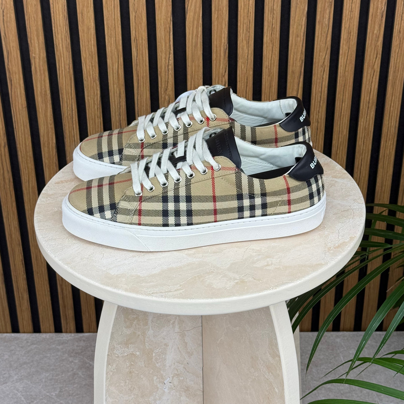 Burberry Check Trainers | Size 9 | Pre-Owned