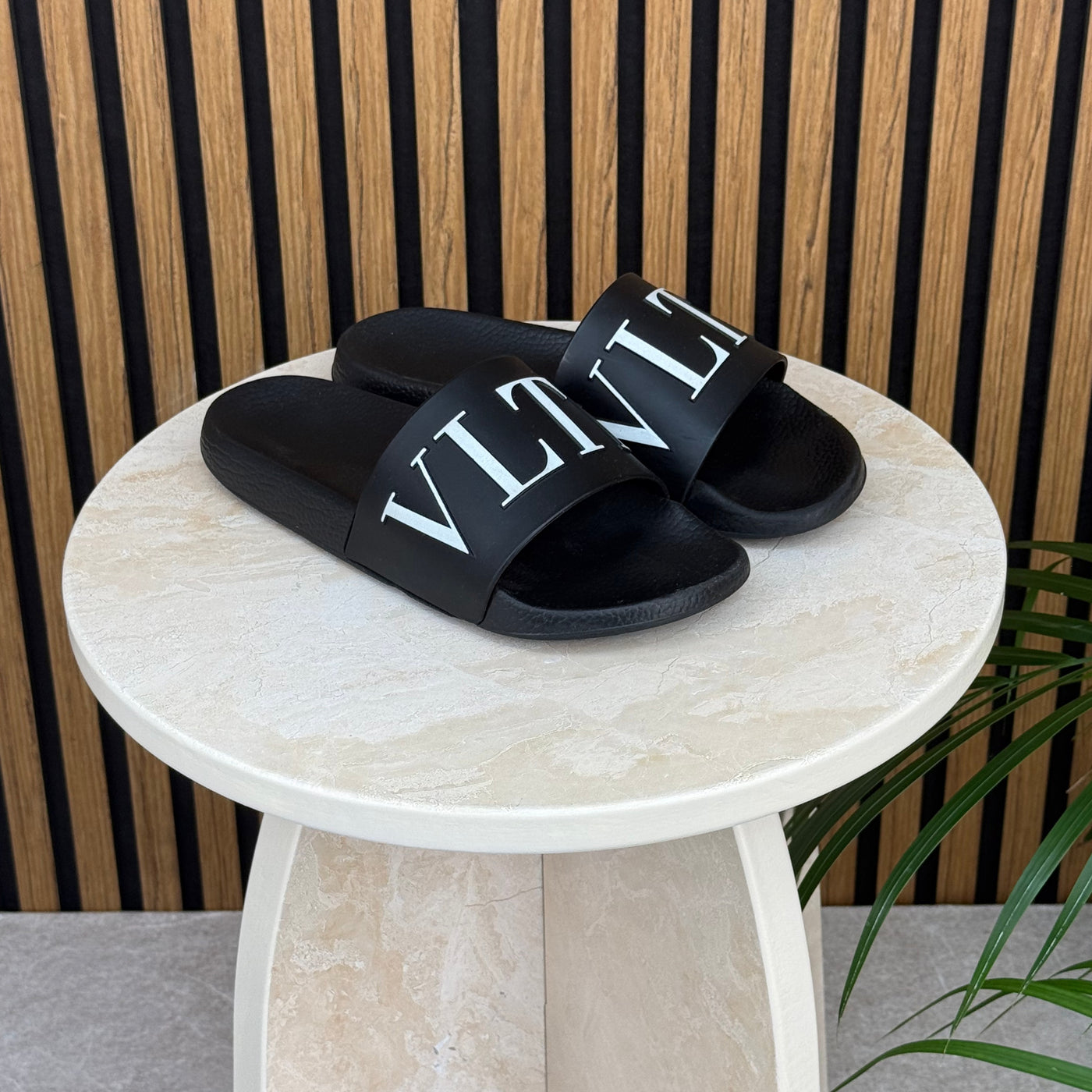 Valentino VLTN Sliders | SIZE 7 | Pre-Owned