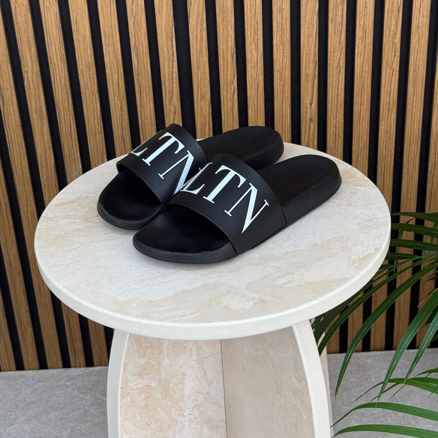 Valentino VLTN Sliders | SIZE 7 | Pre-Owned