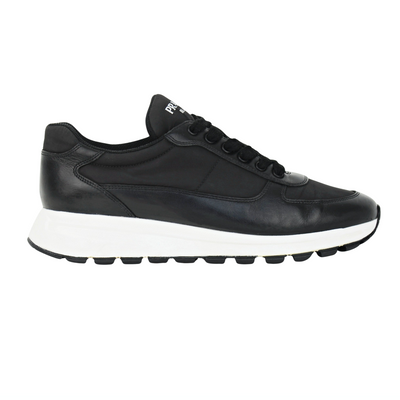 Prada Prax | Size 9 | Pre-Owned