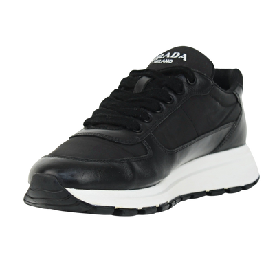 Prada Prax | Size 9 | Pre-Owned