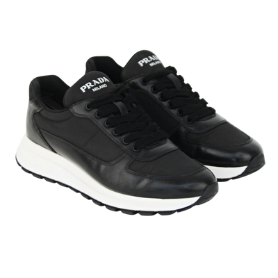 Prada Prax | Size 9 | Pre-Owned