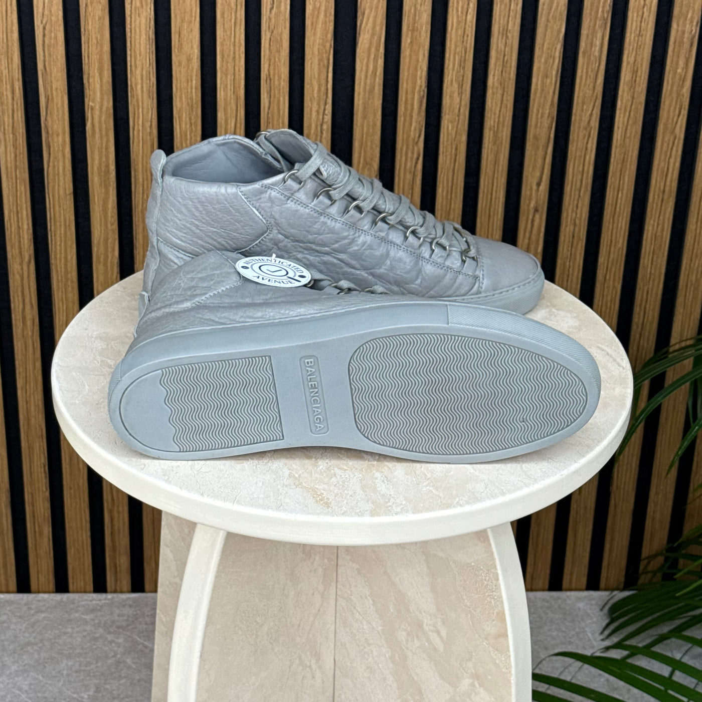 Balenciaga Arena | Size 7 | Pre-Owned – Lusso Usato