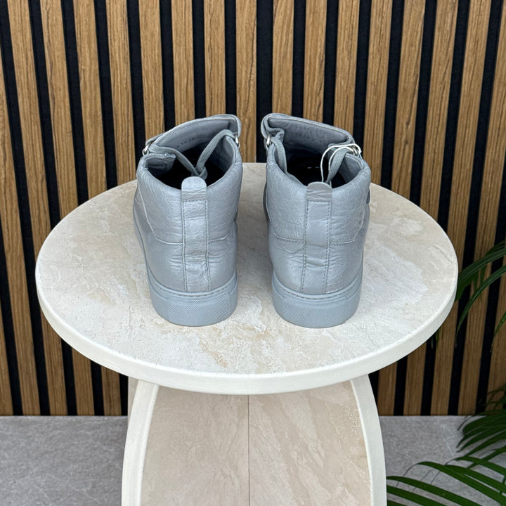 Balenciaga Arena | Size 7 | Pre-Owned – Lusso Usato