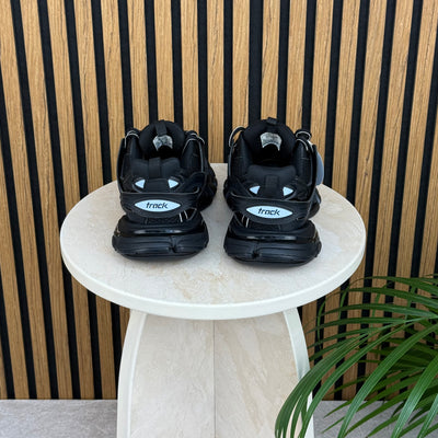 Balenciaga Track.1 | Size 7 | Pre-Owned