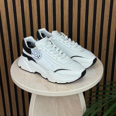 Dolce & Gabbana Daymaster |Size 10 | Pre-Owned