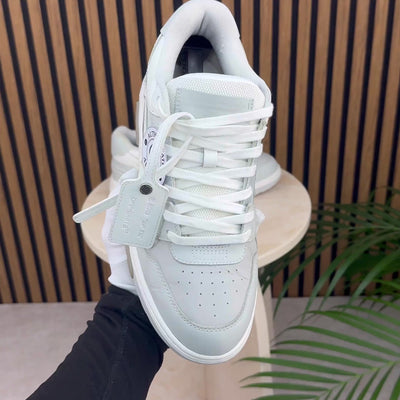 Off-White Out Of Office | Size 9 | Pre-Owned